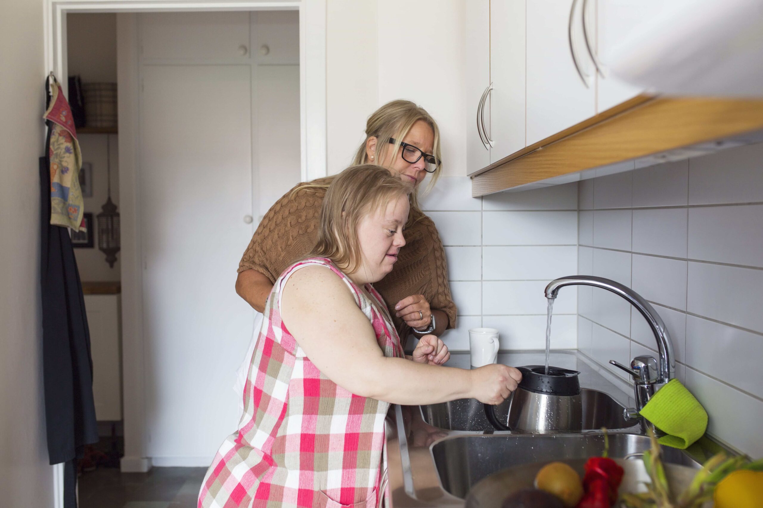 mother-and-daughter